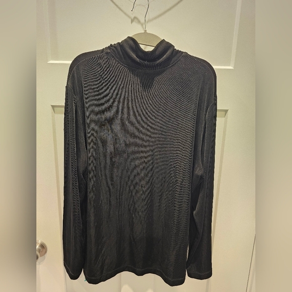 Chico’s Travelers Black Cowl Neck Long Sleeve Top Size 2 (L) Wrinkle-Resistant - Picture 5 of 8